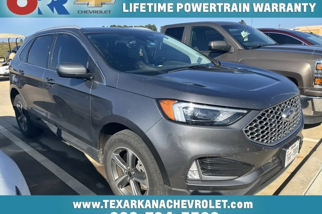 2023 Ford Edge SEL photo 1