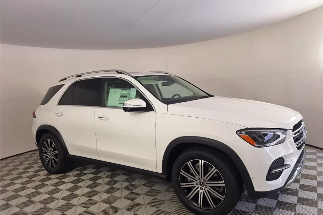 2025 Mercedes Benz GLE 350 4MATIC photo 1