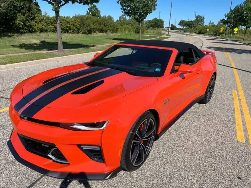 2018 Chevrolet Camaro 2SS photo 1