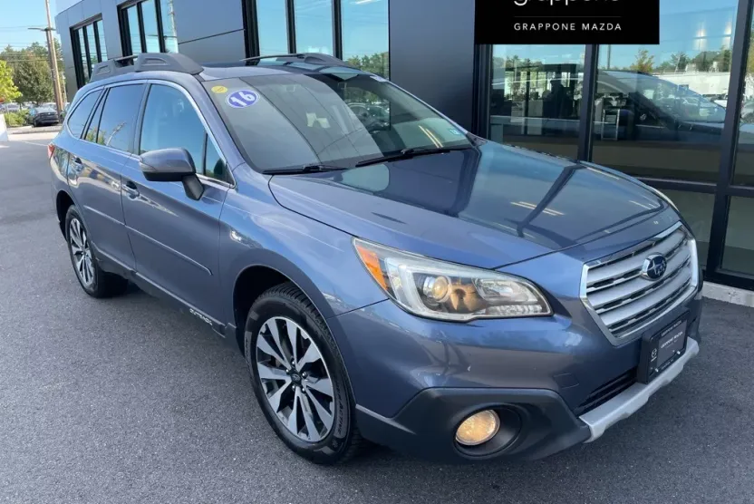 2016 Subaru Outback 2.5i photo 1