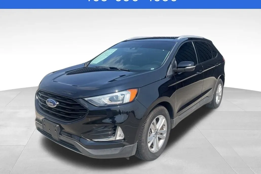 2020 Ford Edge SEL photo 1