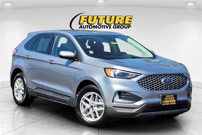 2024 Ford Edge SEL photo 1