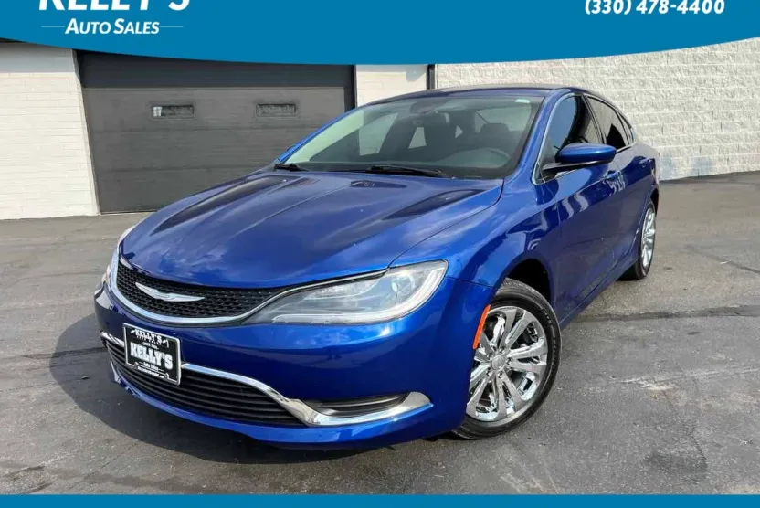 2015 Chrysler 200 Limited photo 1