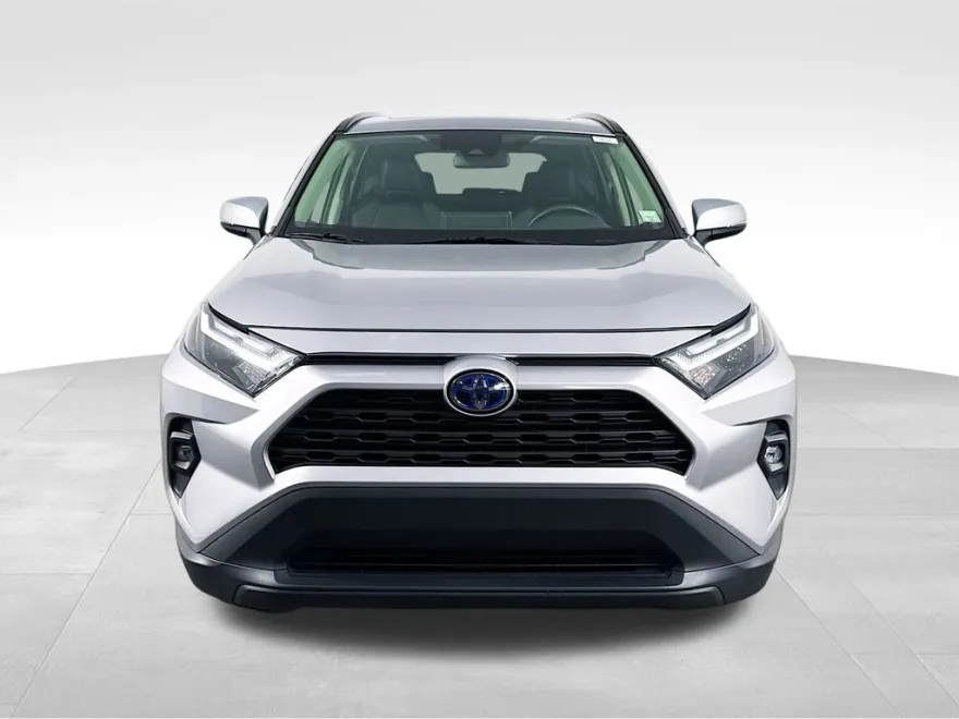 2023 Toyota RAV4 Hybrid XLE Premium photo 1
