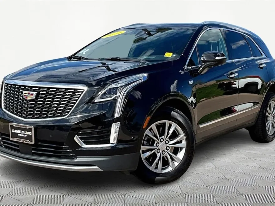 2022 Cadillac XT5 Premium Luxury photo 1