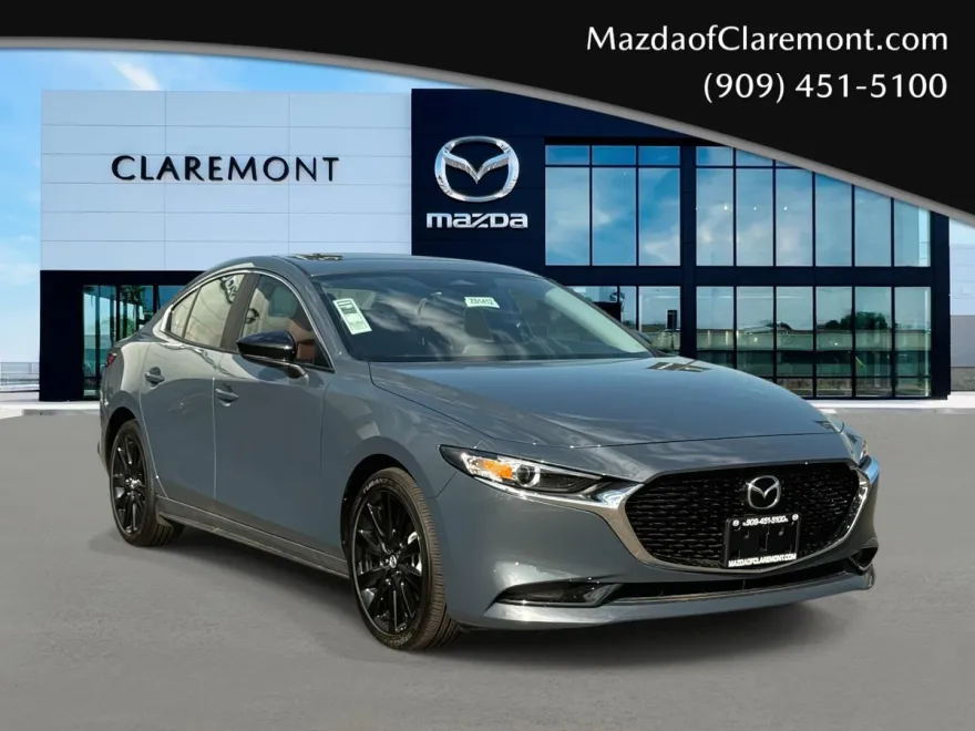 2025 Mazda Mazda3 2.5 s Carbon photo 1