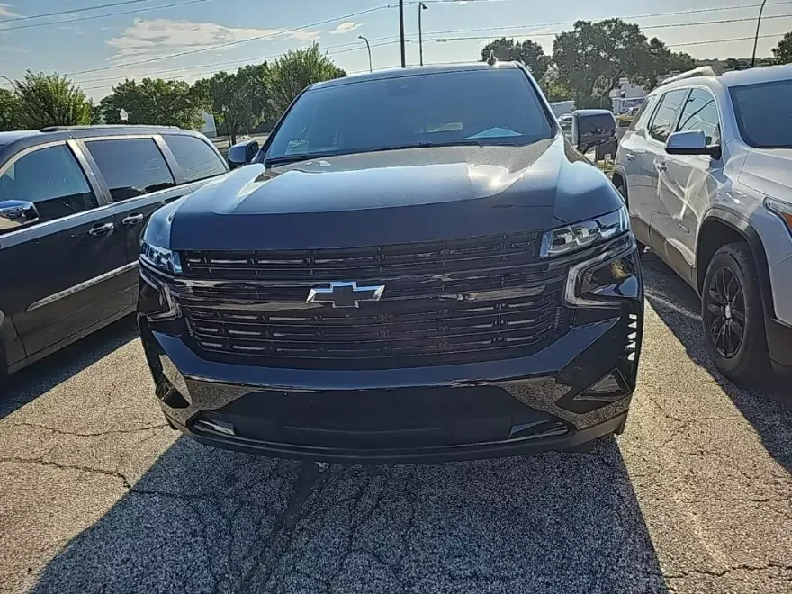 2024 Chevrolet Tahoe RST photo 1