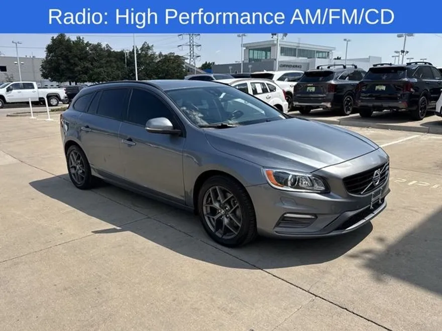 2018 Volvo V60 T5 photo 1