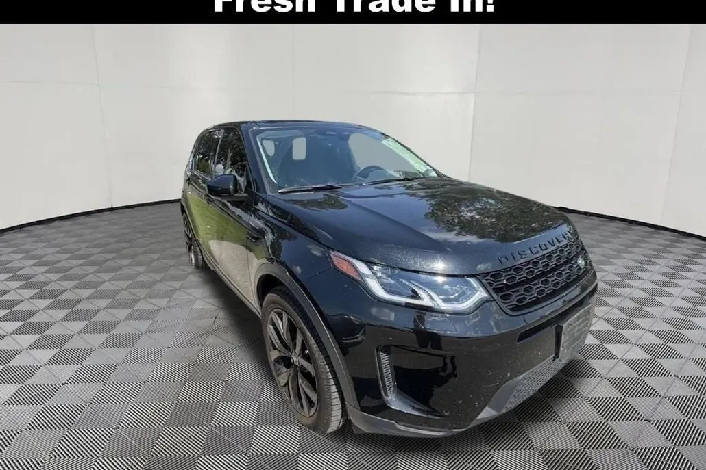 2023 Land Rover Discovery Sport SE photo 1