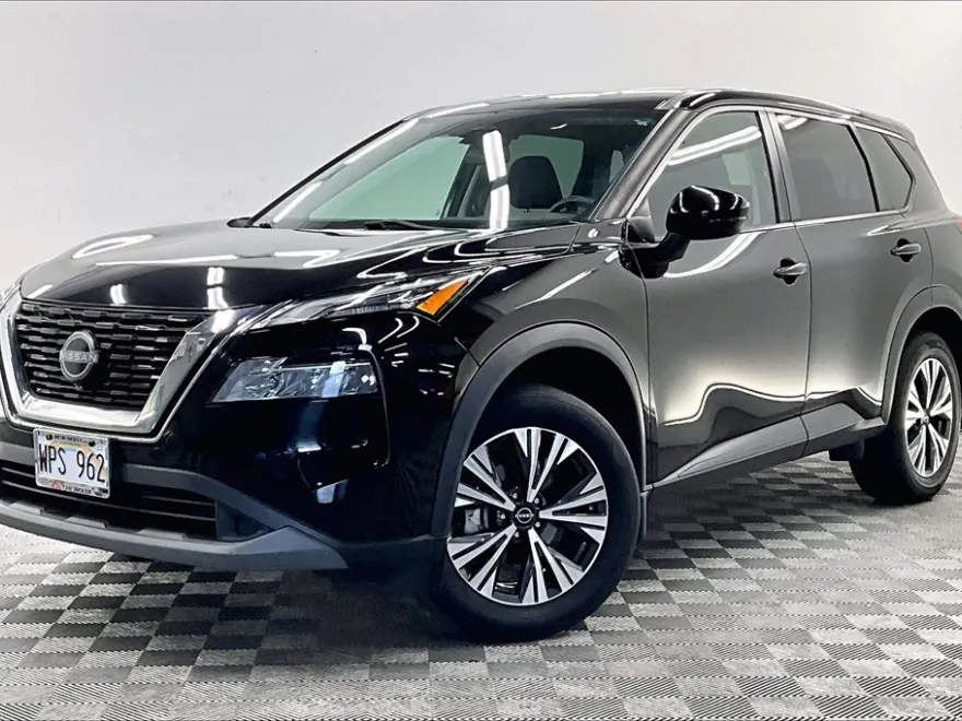 2022 Nissan Rogue SV photo 1