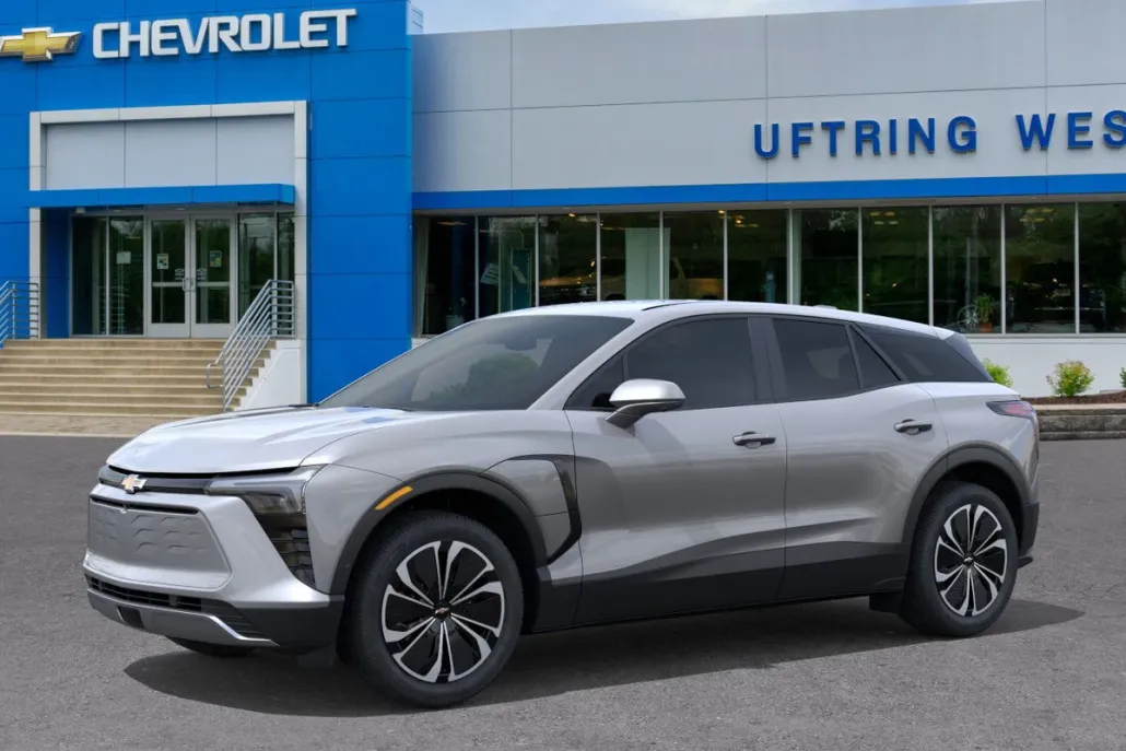 2026 Chevrolet Blazer EV photo 1