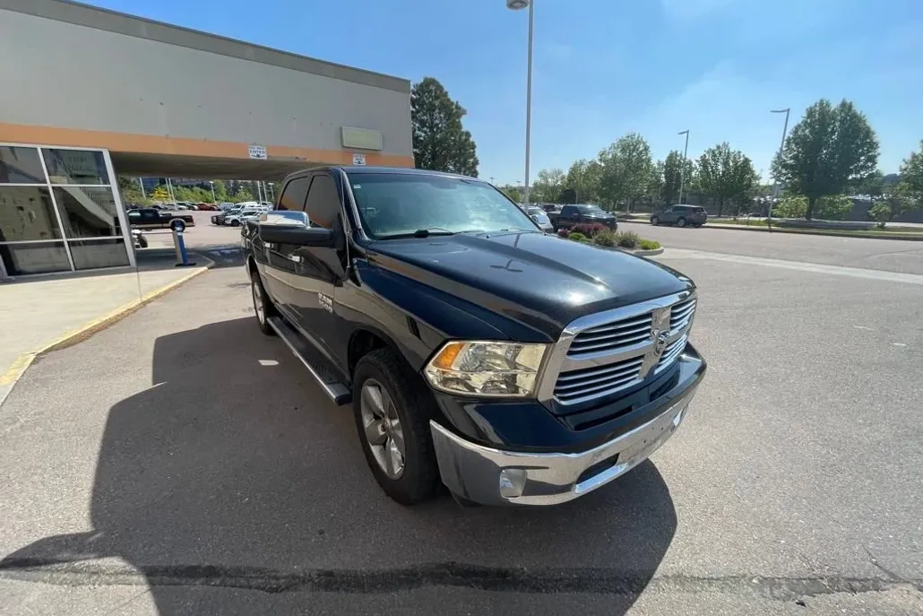 2015 Ram 1500 Big Horn photo 1