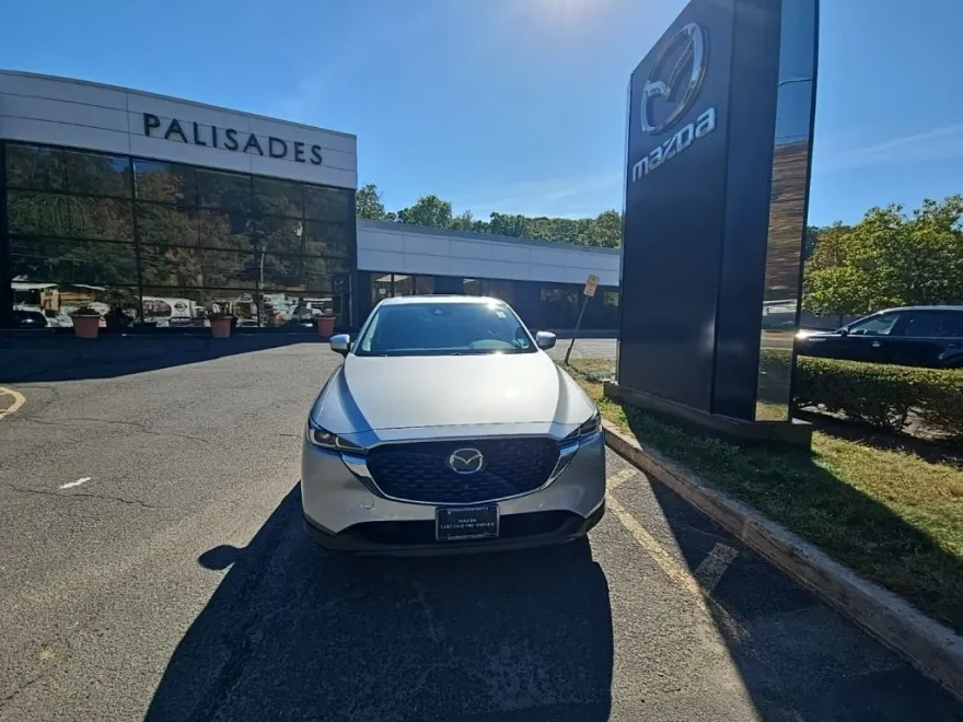 2023 Mazda CX-5 2.5 S Preferred photo 1