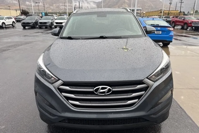 2018 Hyundai Tucson SEL Plus photo 1