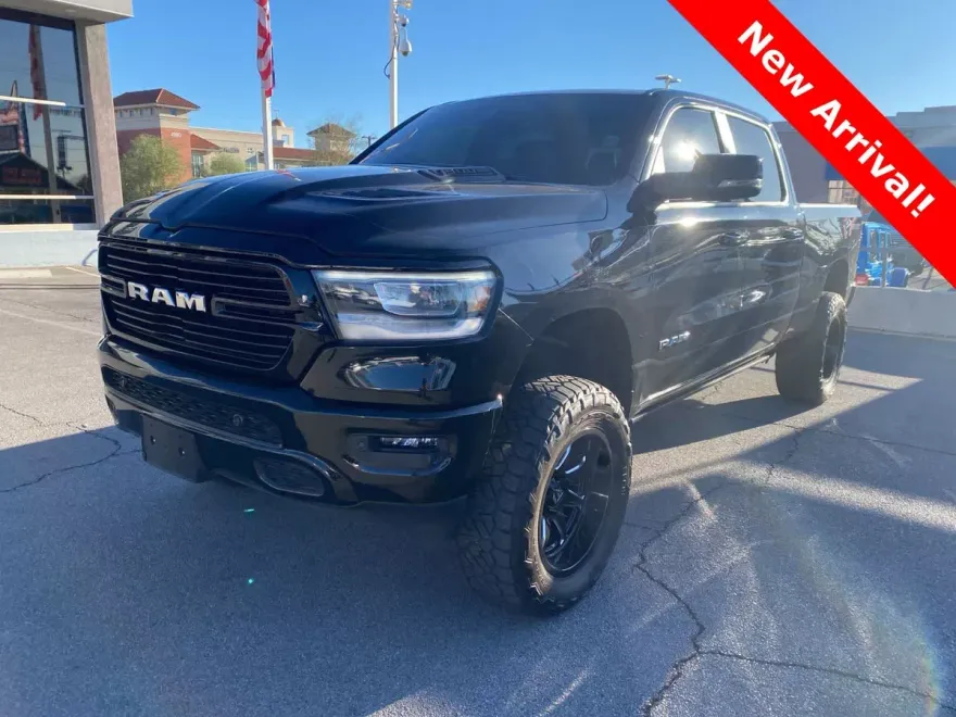 2023 Ram 1500 Laramie photo 1