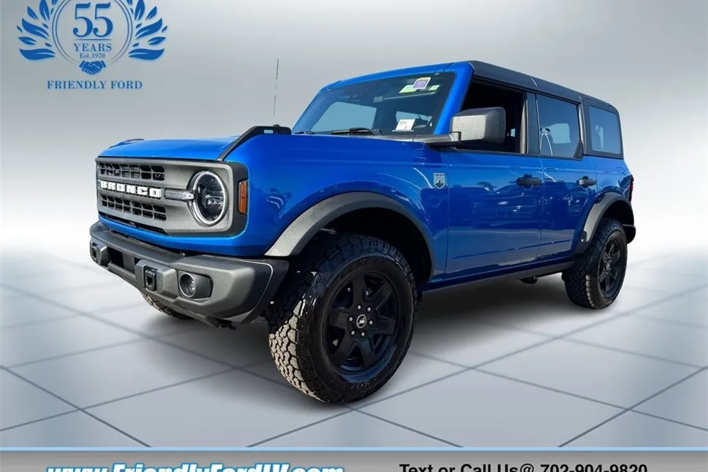 2024 Ford Bronco Outer Banks photo 1