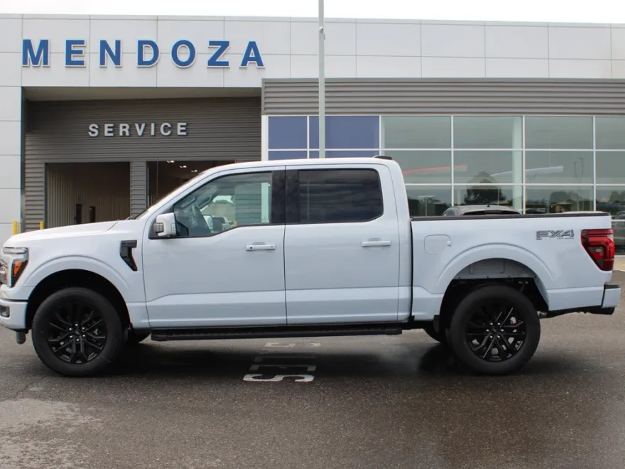 2025 Ford F-150 Lariat photo 1