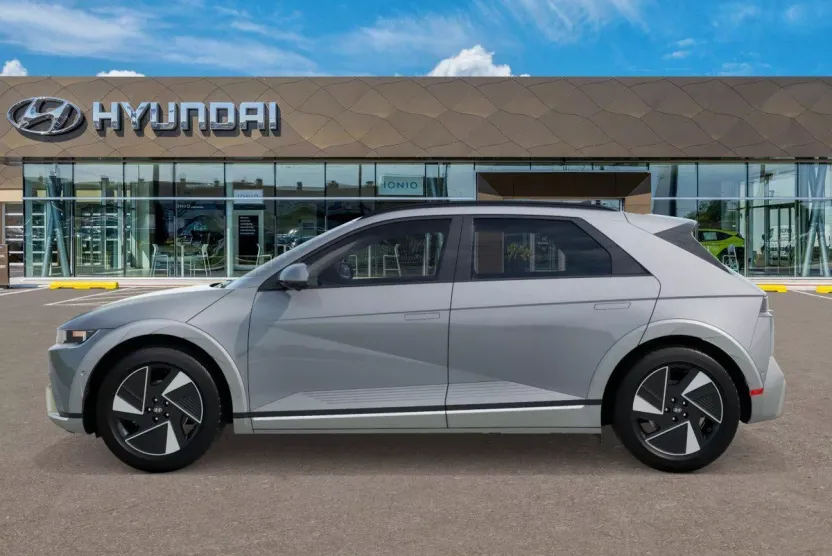 2025 Hyundai Ioniq 5 Limited photo 1