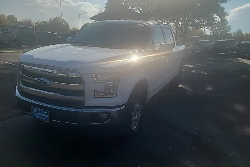 2017 Ford F-150 Lariat photo 1
