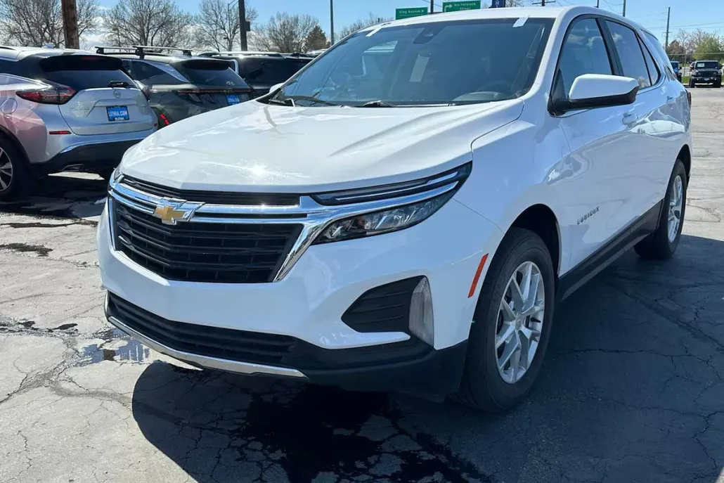 2023 Chevrolet Equinox photo 1