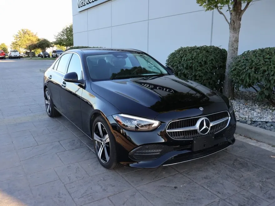 2025 Mercedes Benz C 300 4MATIC photo 1
