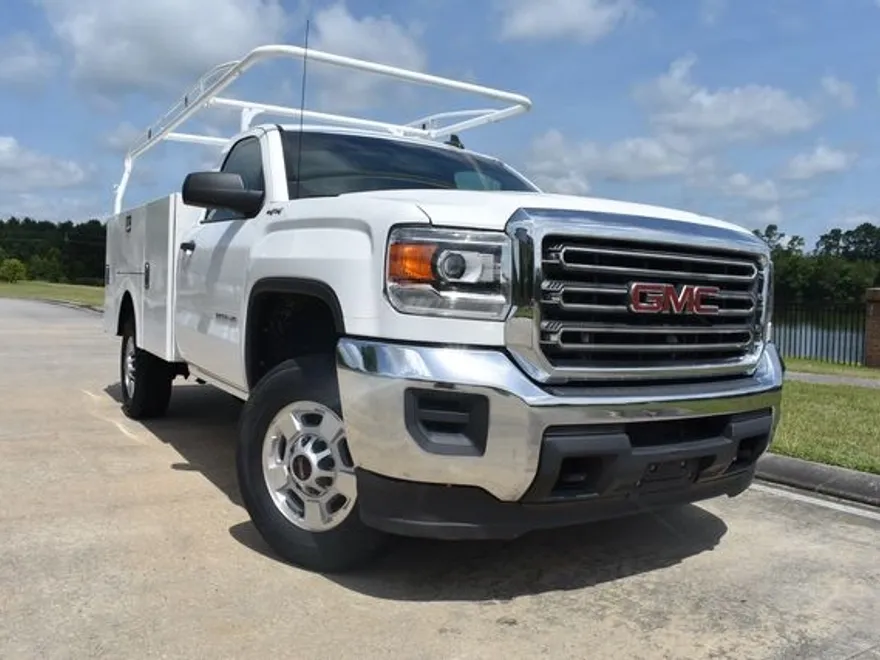 2016 Gmc Sierra Base photo 1