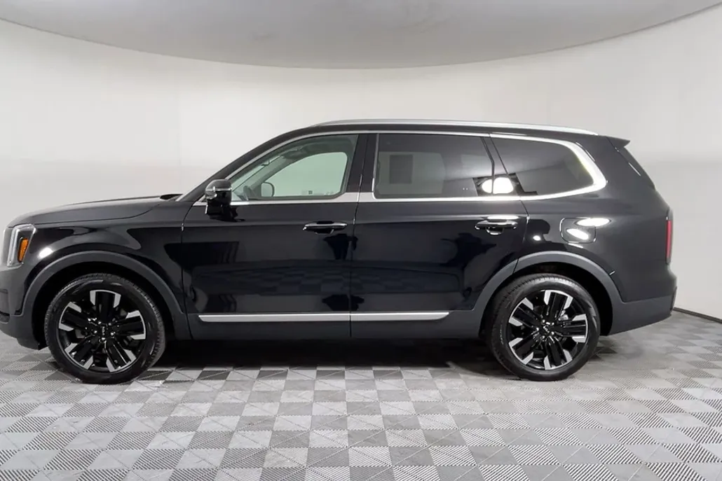 2024 Kia Telluride SX photo 1