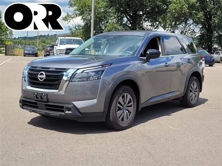 2025 Nissan Pathfinder S photo 1
