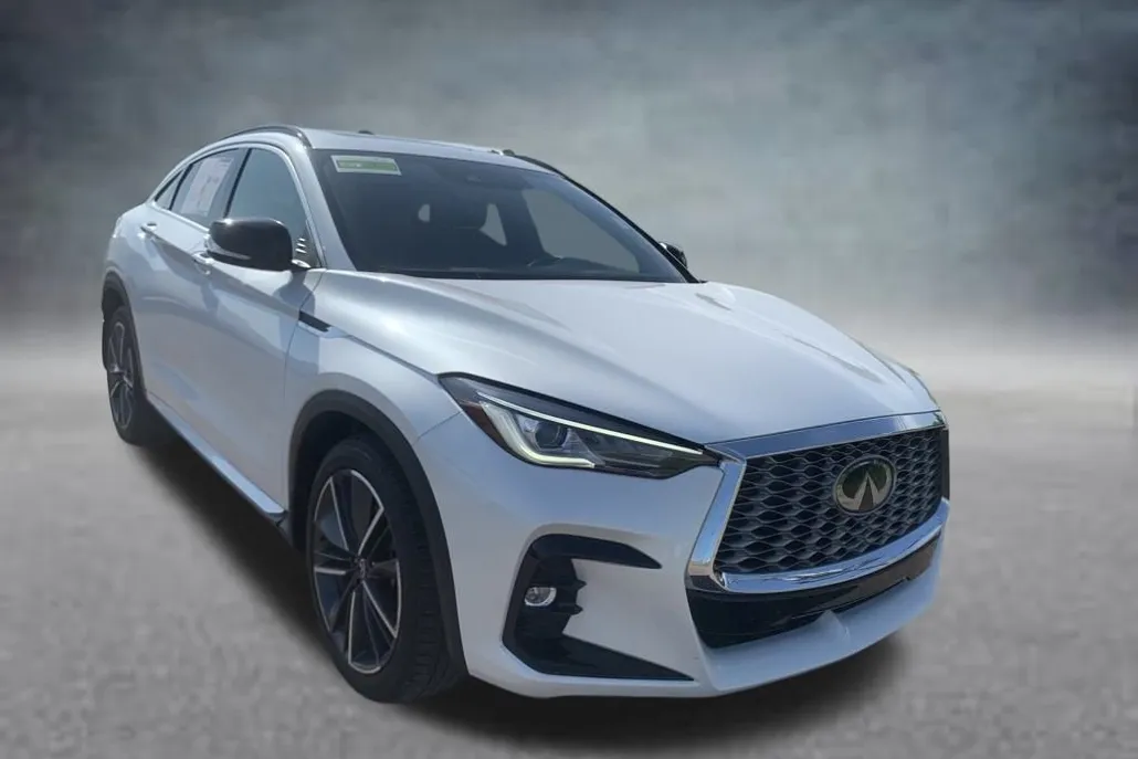 2024 Infiniti QX55 Luxe photo 1