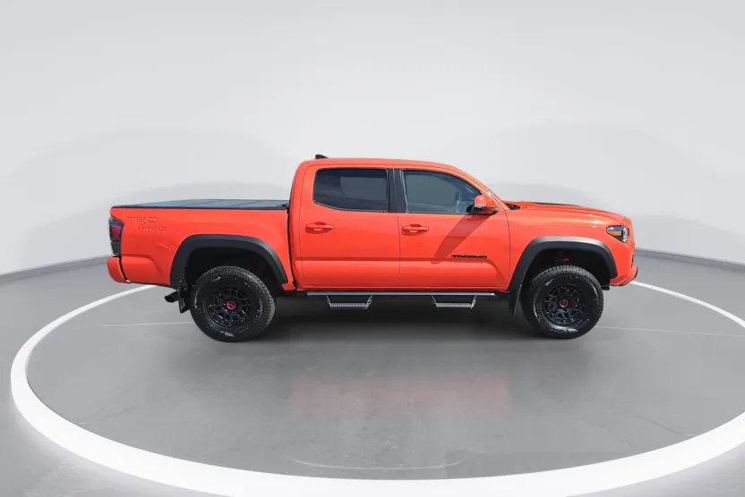 2023 Toyota Tacoma TRD Pro V6 4x4 photo 1