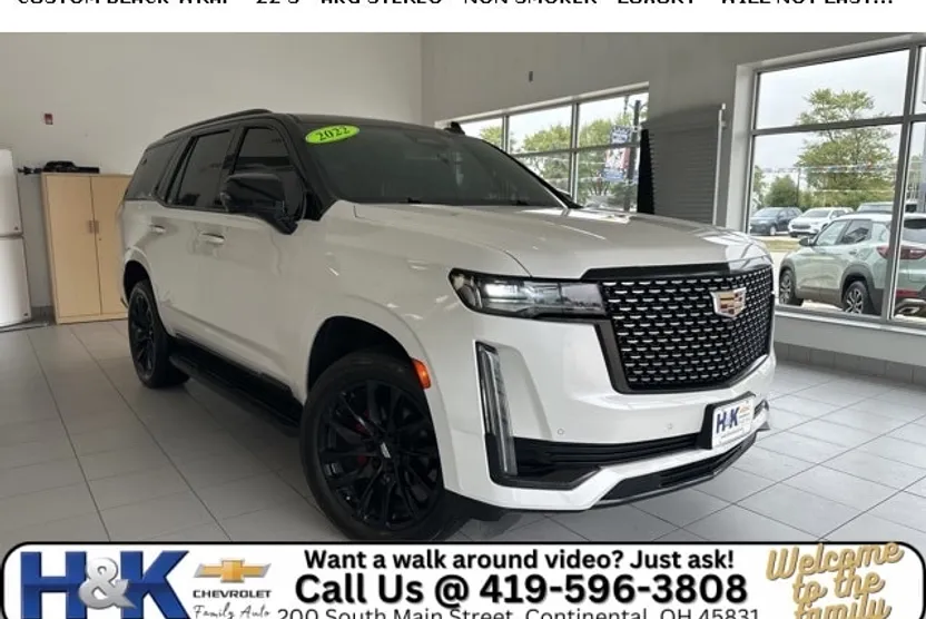 2022 Cadillac Escalade Luxury photo 1