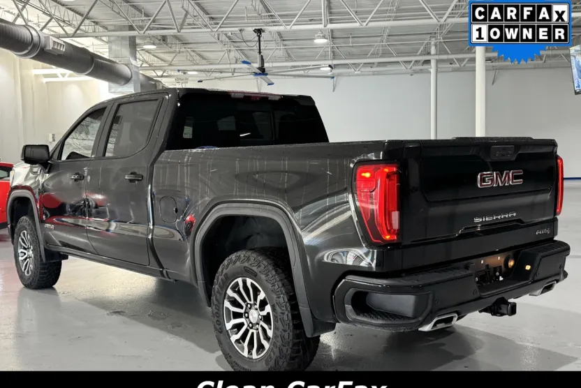 2023 Gmc Sierra 1500 AT4 photo 1