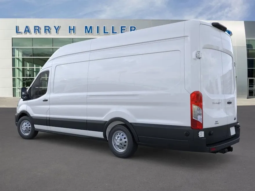 2025 Ford Transit Cargo Van photo 1
