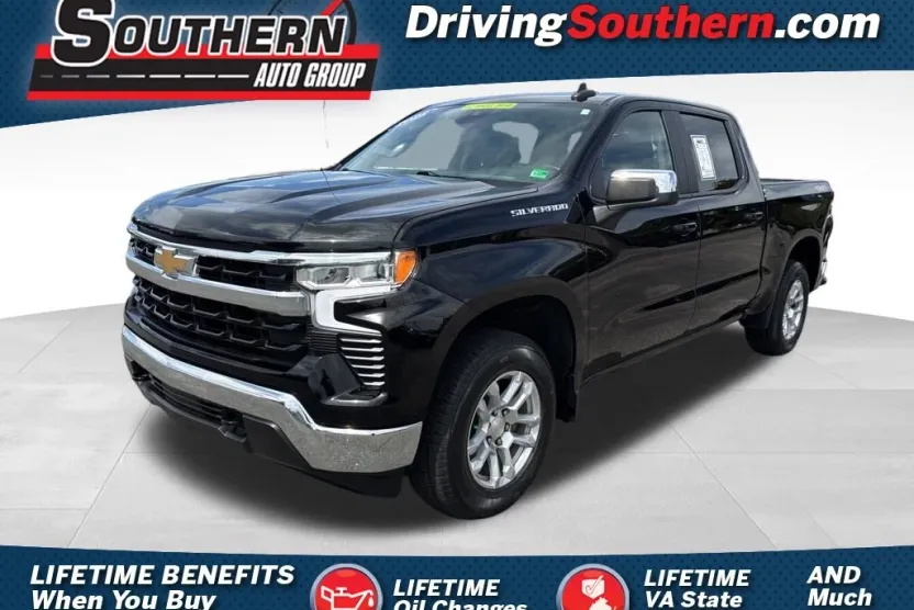 2022 Chevrolet Silverado 1500 LT photo 1