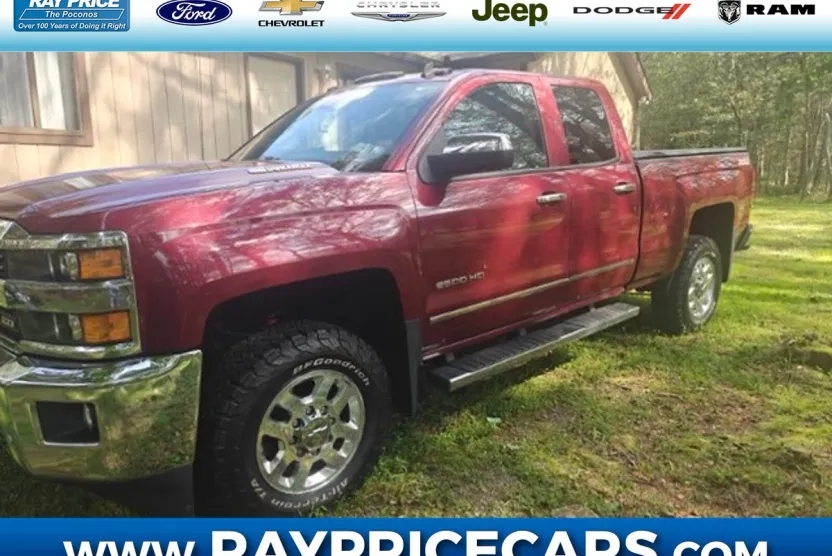 2015 Chevrolet Silverado 2500HD LTZ photo 1