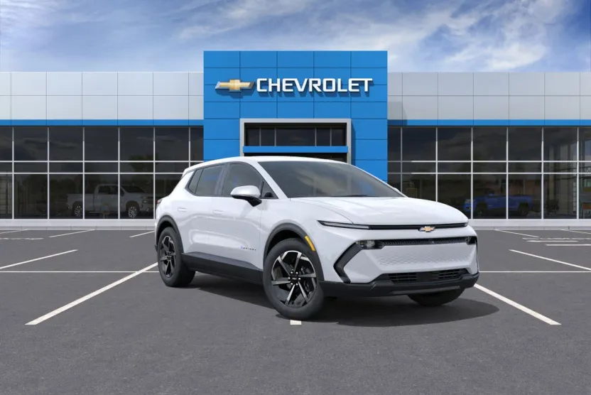 2026 Chevrolet Equinox EV 1LT photo 1