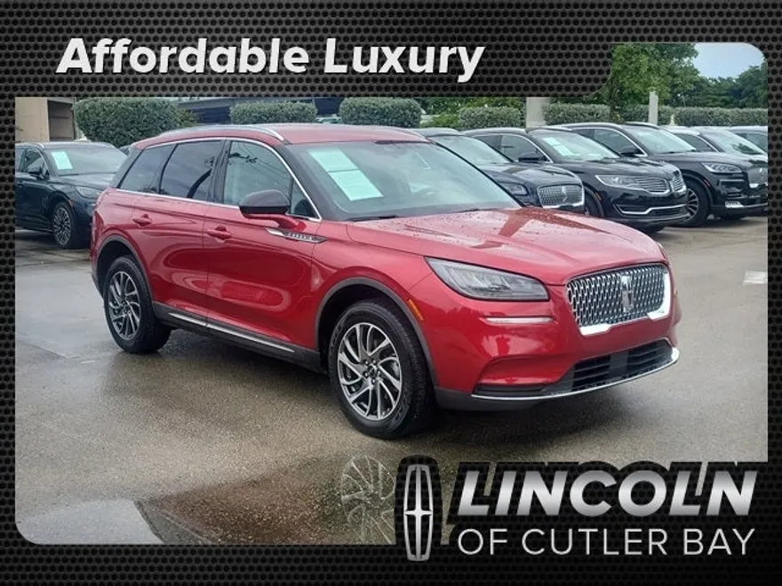 2021 Lincoln Corsair Standard photo 1