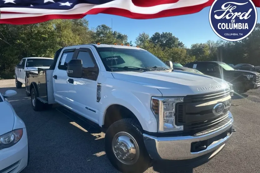 2018 Ford F-350 photo 1