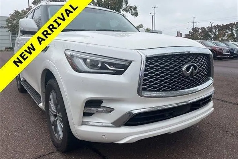 2024 Infiniti QX80 Luxe photo 1