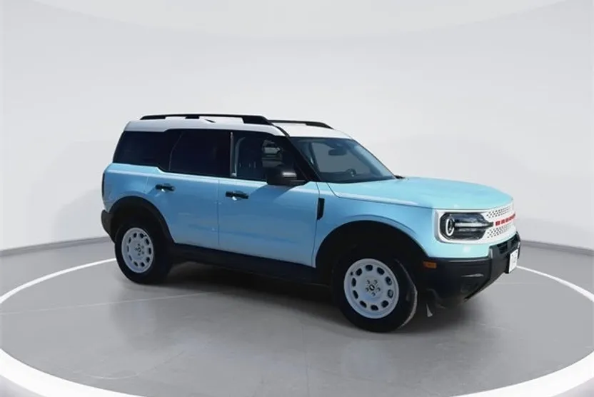 2025 Ford Bronco Sport Heritage photo 1