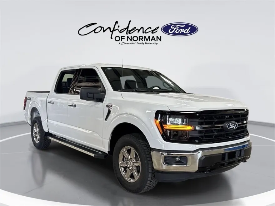 2025 Ford F-150 XLT photo 1