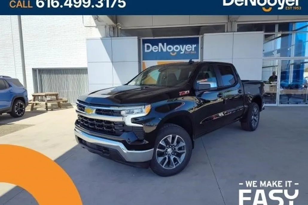 2025 Chevrolet Silverado 1500 LT photo 1
