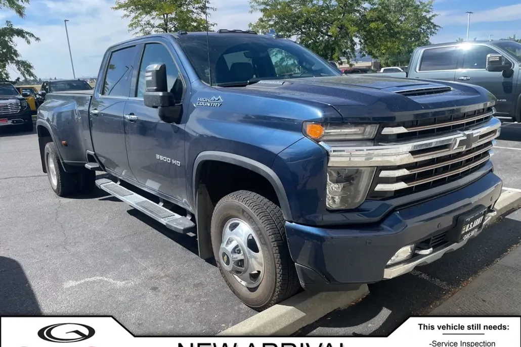 2022 Chevrolet Silverado 3500HD High Country photo 1