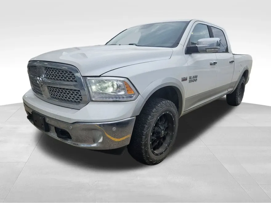 2014 Ram 1500 Laramie photo 1