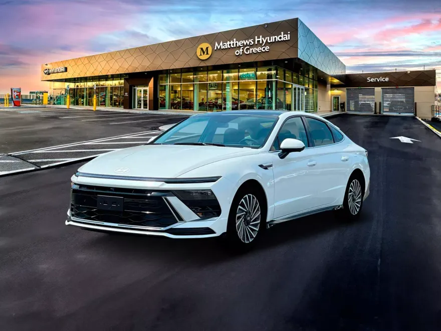 2025 Hyundai Sonata Hybrid Limited photo 1