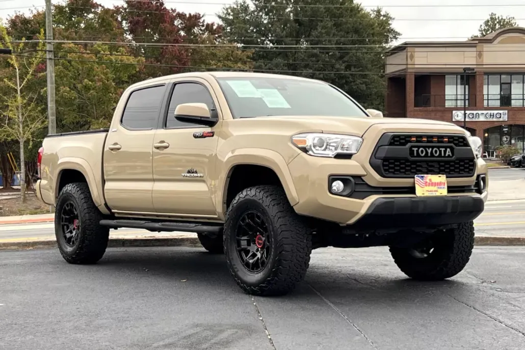 2019 Toyota Tacoma SR5 Double Cab photo 1