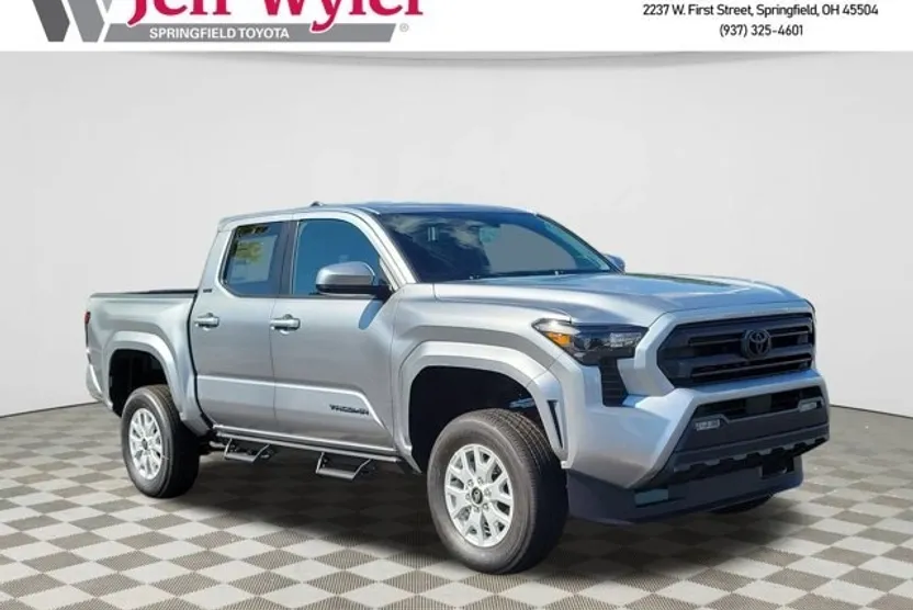 2025 Toyota Tacoma SR5 photo 1