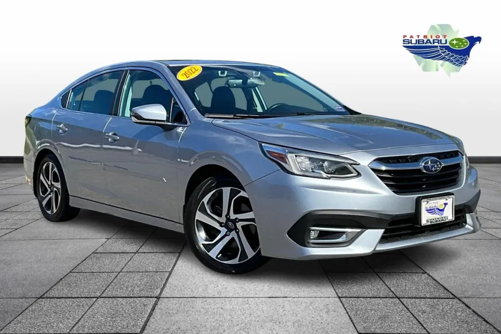 2022 Subaru Legacy Limited photo 1