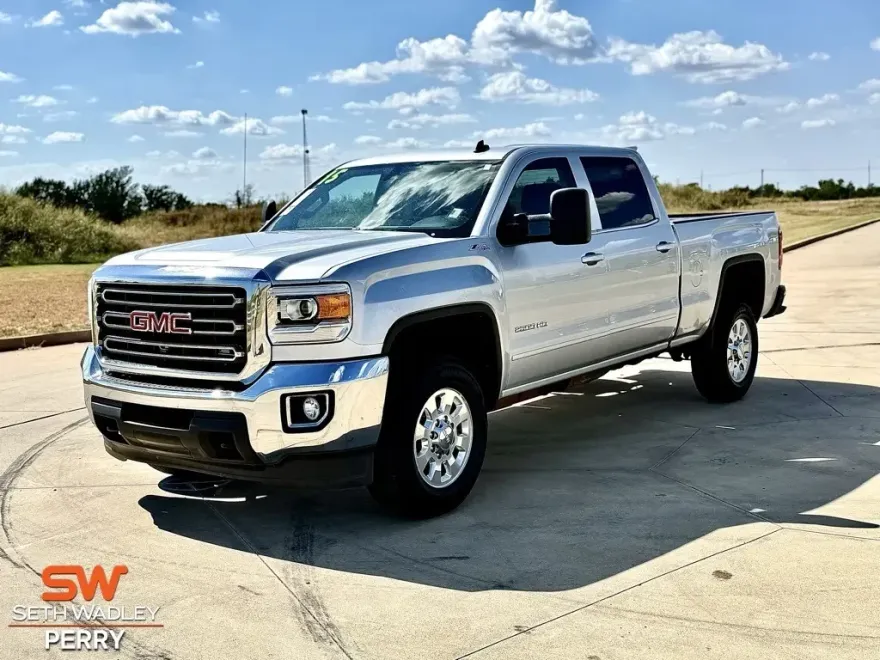 2015 Gmc Sierra SLE photo 1