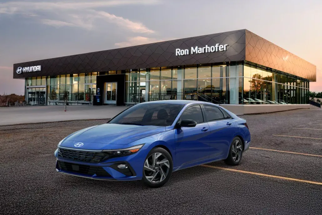 2025 Hyundai Elantra SEL Sport photo 1